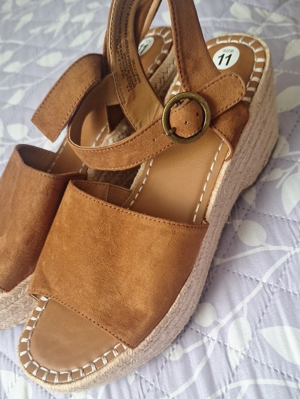 Source Unknown Tan Suede Platform Espadrille Sandals with Buckle